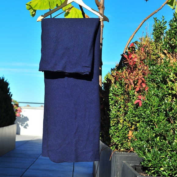 Thin Travel Blanket Lightweight Navy Blue - Picture 4 of 8